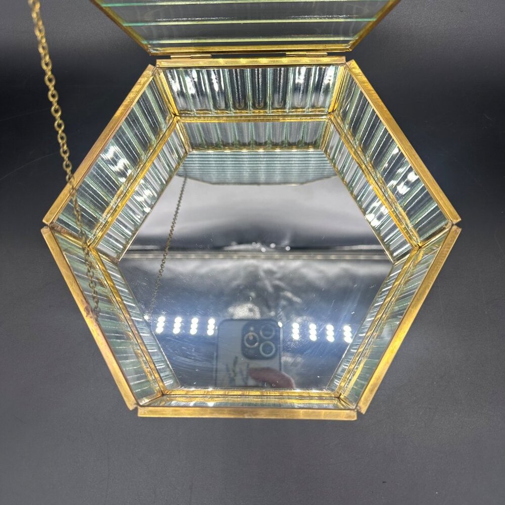 Vintage Jewelry Box Hexagon Ribbed Clear Glass Brass Hinged Top Mirrored Inside - Picture 3 of 11